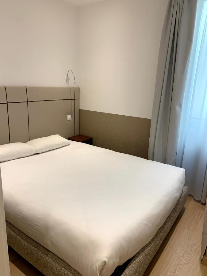 Share Inn Appartements Nice Luaran gambar